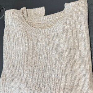 NWT - Beige/Green Sweater - Back Split